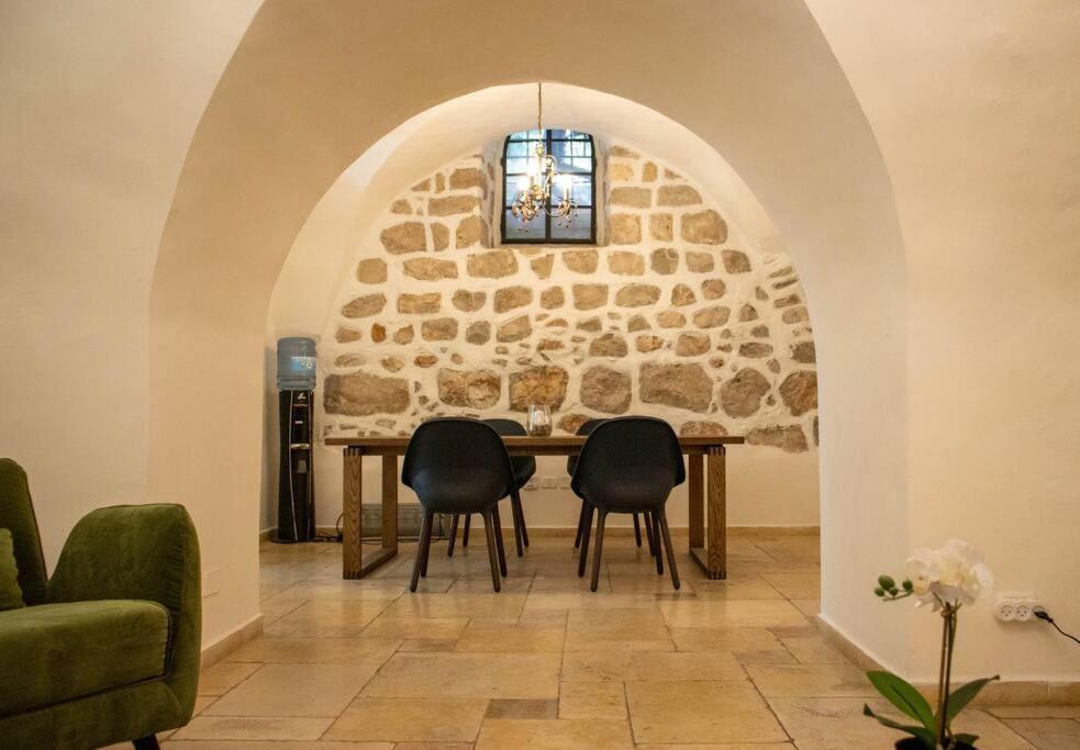 Cozy Heritage Home Jerusalén Exterior foto